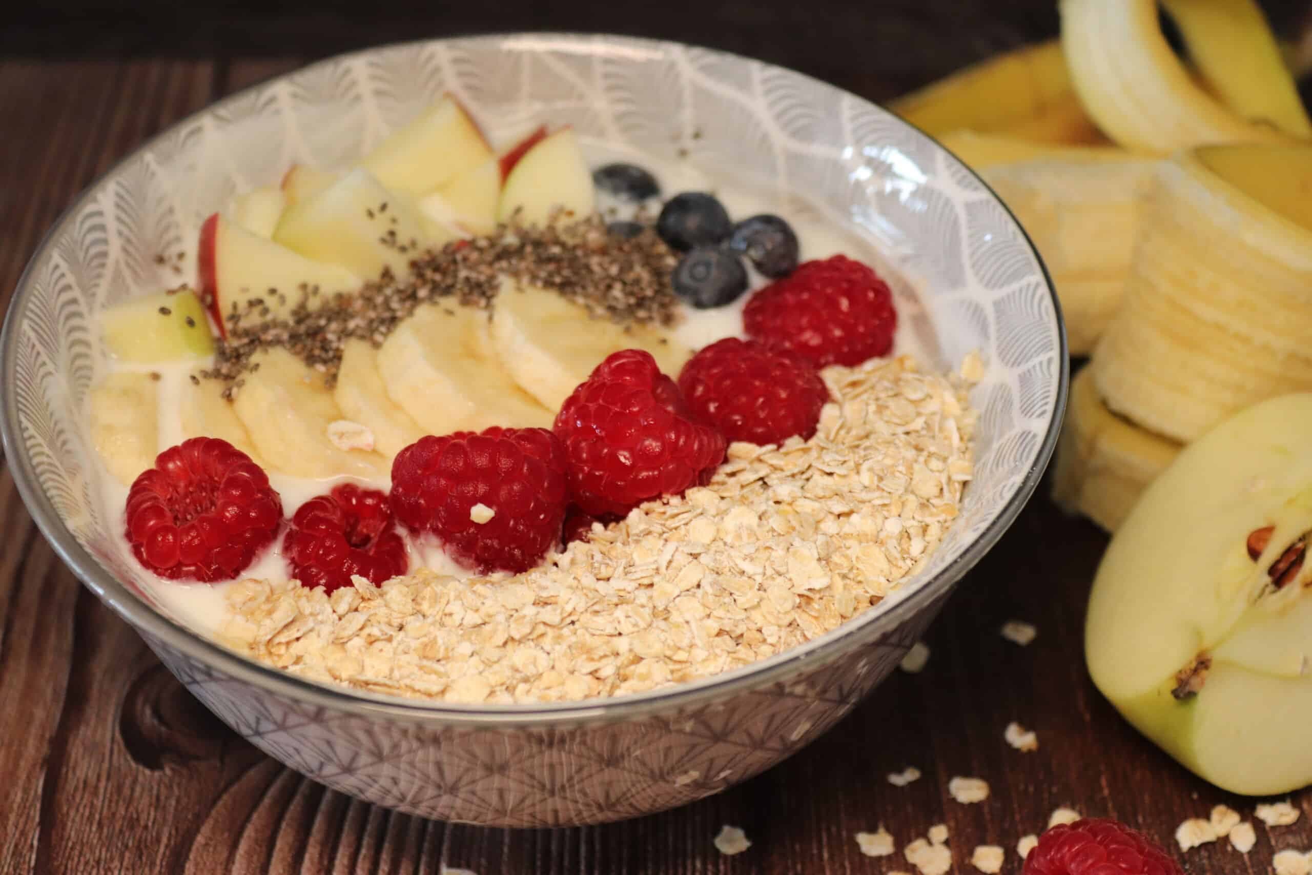 Jogurt-Bowl mit leckeren Beeren